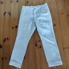 バックラッシュホワイトパンツ