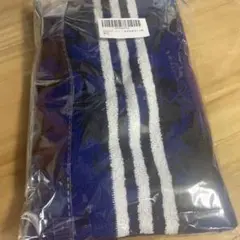 adidas ストライプデザイン 応援グッズ