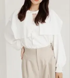 【新品】LADYMADE 白ブラウス フリーサイズ