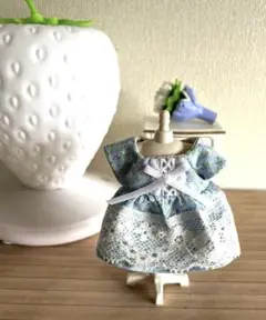 Item thumbnail for item 2b0d778d-4b5a-4a68-b8b3-8d07a1d1b90c