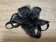 花 黒 ブローチ コサージュ