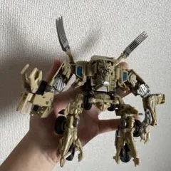 トランスフォーマー スタジオシリーズ ss-24 ボーンクラッシャー 劇中塗装 トランスフォーマー スタジオシリーズ ss-24 ボーンクラッシャー