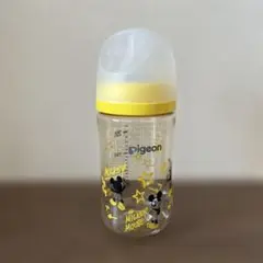 【Pigeon】【哺乳瓶】240ml プラスチック製ボトル※Disney柄