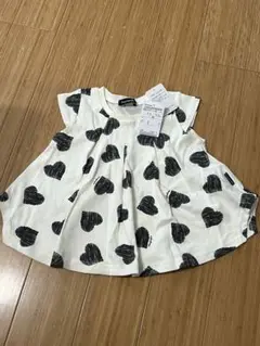 新品タグ付き　ハート柄 半袖フレアTシャツ
