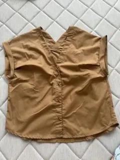 favori ノースリーブシャツ