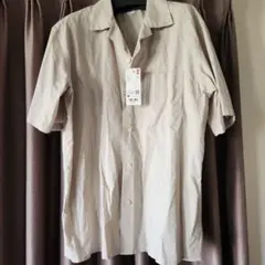 UNIQLOタグ付きベージュ 半袖シャツ Mサイズ ポケット付き