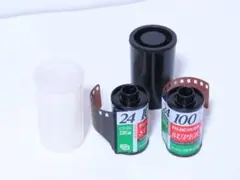 期限切れフィルム fujicolor super V 24枚撮り カラーネガ2本