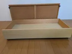 シングルベッドのベッド下収納　引出し