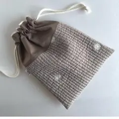 ヌビ　刺繍デイジー/アーモンド　給食袋　巾着袋　コップ袋　ポーチ　ヌビバック