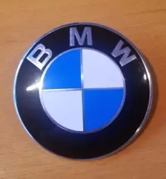 BMW エンブレム82mm(新品))