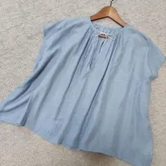 エルマフロディット　ライトブルー フレンチスリーブゆったりめブラウス　2　美品✨