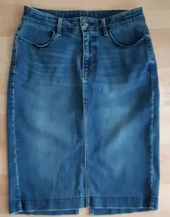 Item thumbnail for item 0ee2e480-93fd-4577-913e-e2a7c4d6618d