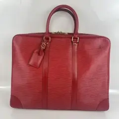 LOUIS VUITTON ルイヴィトン ポルトドキュマンヴォワヤージュ エピ