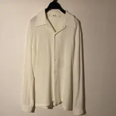 Séfr アイボリー 長袖シャツ バックプリーツ