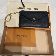 Item thumbnail for item 59a800cb-5dbf-405f-8bb1-98773a343fb4