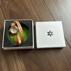 ズッカ 腕時計