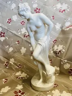 座せる裸婦全身像　クリーンアップ済　美品！　石膏 デッサン　高さ42cm 裸婦像 約20㎝ 女性像 デッサン用 （岡石膏像製作所 YOKOHAMA