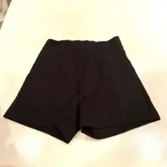 黒 ショートパンツ 背面ジッパー付き DAZY 新品未使用