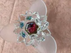 クリスタル 蓮の花 オブジェ 又は、文鎮