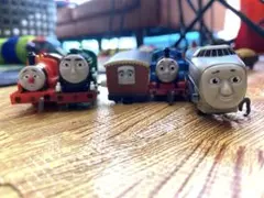 カプセルトーマス