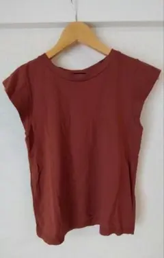 レンガ色 キャップスリーブ Tシャツ