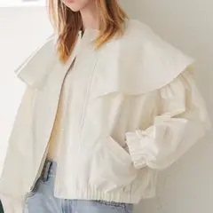 【ほぼ新品】coca ホワイト　ビッグカラー　ブルゾン　アウター　おしゃれ　M