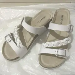 サンダル　ホワイト　クロッシー　S