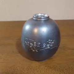【未使用品】◆薩摩錫 ・正錫 花瓶 ( 記念文字あり) 錫 花瓶 霧島物語 黒漆加工 [No.2023-7-23-K]｜薩摩錫器工芸館