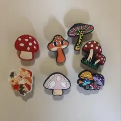 クロックス ジビッツ チャーム きのこ カラフル 7個セット ①