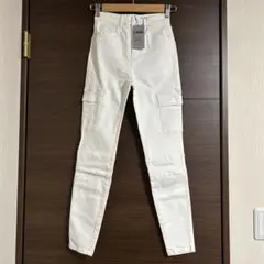 タグ付き 新品 ホワイトデニムカーゴパンツ スリムフィット Sサイズ 34