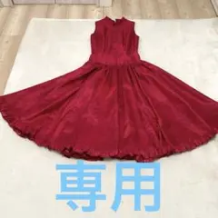 ❤️フラダンスロングワンピース赤葉柄