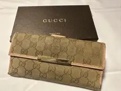GUCCI 長財布 ピンク 箱付き
