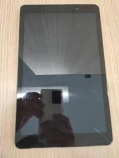 au Quo HWT31 7インチ Androidタブレット