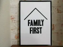 アートポスター　FAMILY FIRST