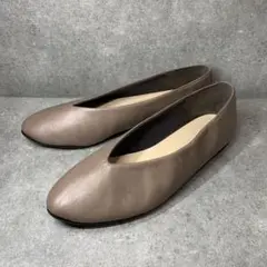 Item thumbnail for item 88d5e93e-542e-4659-be1e-9473a74f7f57