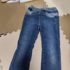 Item thumbnail for item 45ec031b-60ca-41f4-81c9-5a7c9d83a56e