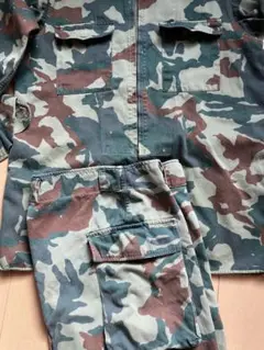 JGSDF 熊笹迷彩 1号 PX迷彩 上下セット 不明袖章付 Amazon | 激レア 自衛隊 迷彩服 1号 熊笹迷彩 桜ジップ 上下