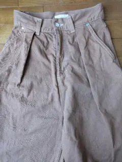 リトルサニーバイト　バレルレッグ