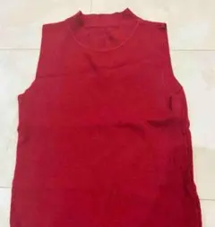 ノースリーブニット M 赤