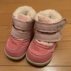 Item thumbnail for item 6f0e75cc-1b27-4336-aaf3-c0fcf39cb3ce