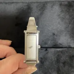 GUCCI バングルウォッチ 1500
