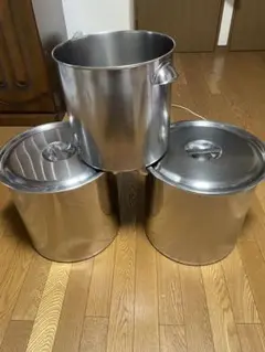 Item thumbnail for item 21daa33e-7070-45f3-8be9-00c48c837629