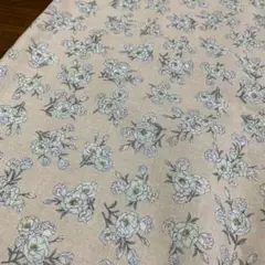花柄　プリント 綿麻生地 ベージュ　108cm×35cm