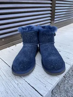ugg ミニベイリーボタン ネイビー スワロフスキー 星座 箱なし