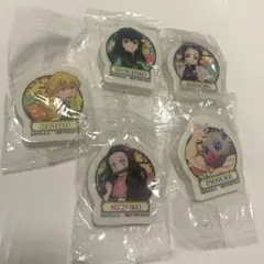 くら寿司 ビッくらポン景品 鬼滅の刃消しゴムセット
