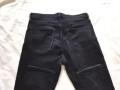 Uniqlo ユニクロヒートテック ブラックジーンズ３４Slim tapered