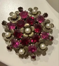 アンティークブローチ