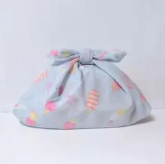 あずま袋＊小さめ・マチ付き〈アイス　ブルー〉かごバッグインナー ハンドメイド