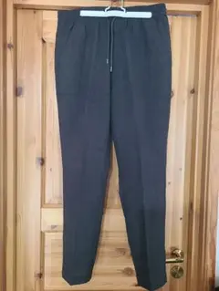 ダークグレー スリムフィット スラックス