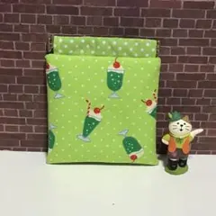 しゅわしゅわクリームソーダ♪ハンドメイド＊バネポーチ☆ミニポーチ☆お守りポーチ